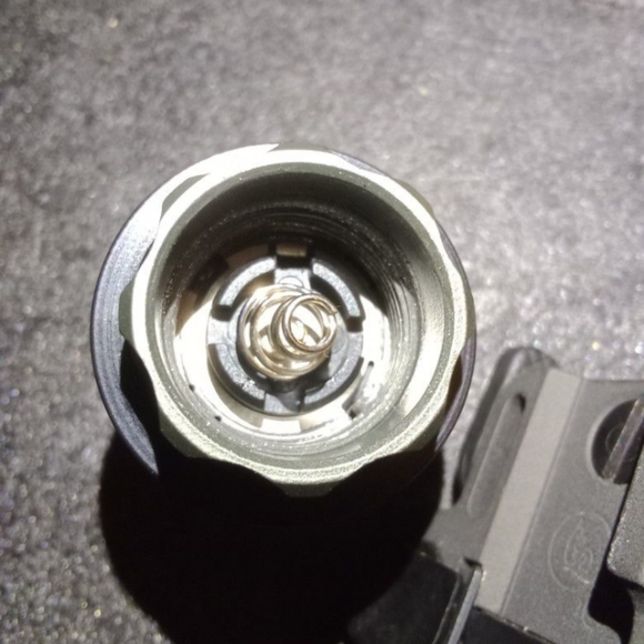 SureFire M951 Millennium Universal WeaponLight...A.RM.S #17 Tri-Lock throw lever - Picture 6 of 12